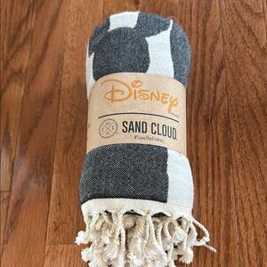 Black and Cream Towel